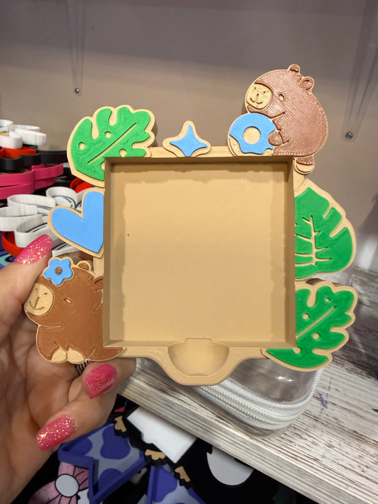 Cappy Post-It Holder