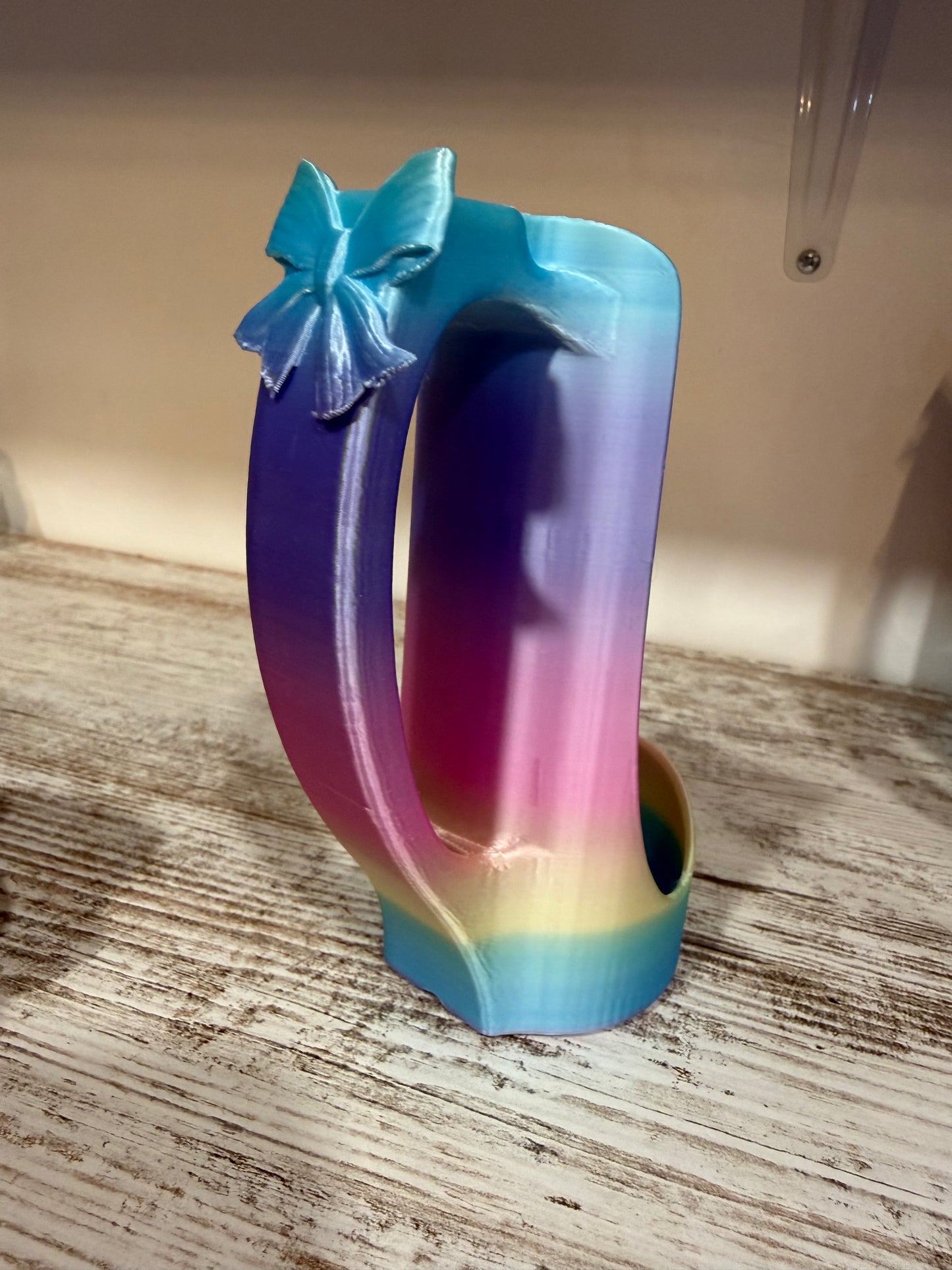 Slim Can Holder