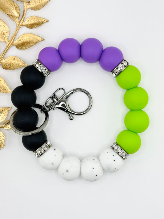 Cauldron Queen Wristlet - Grand Size M&H